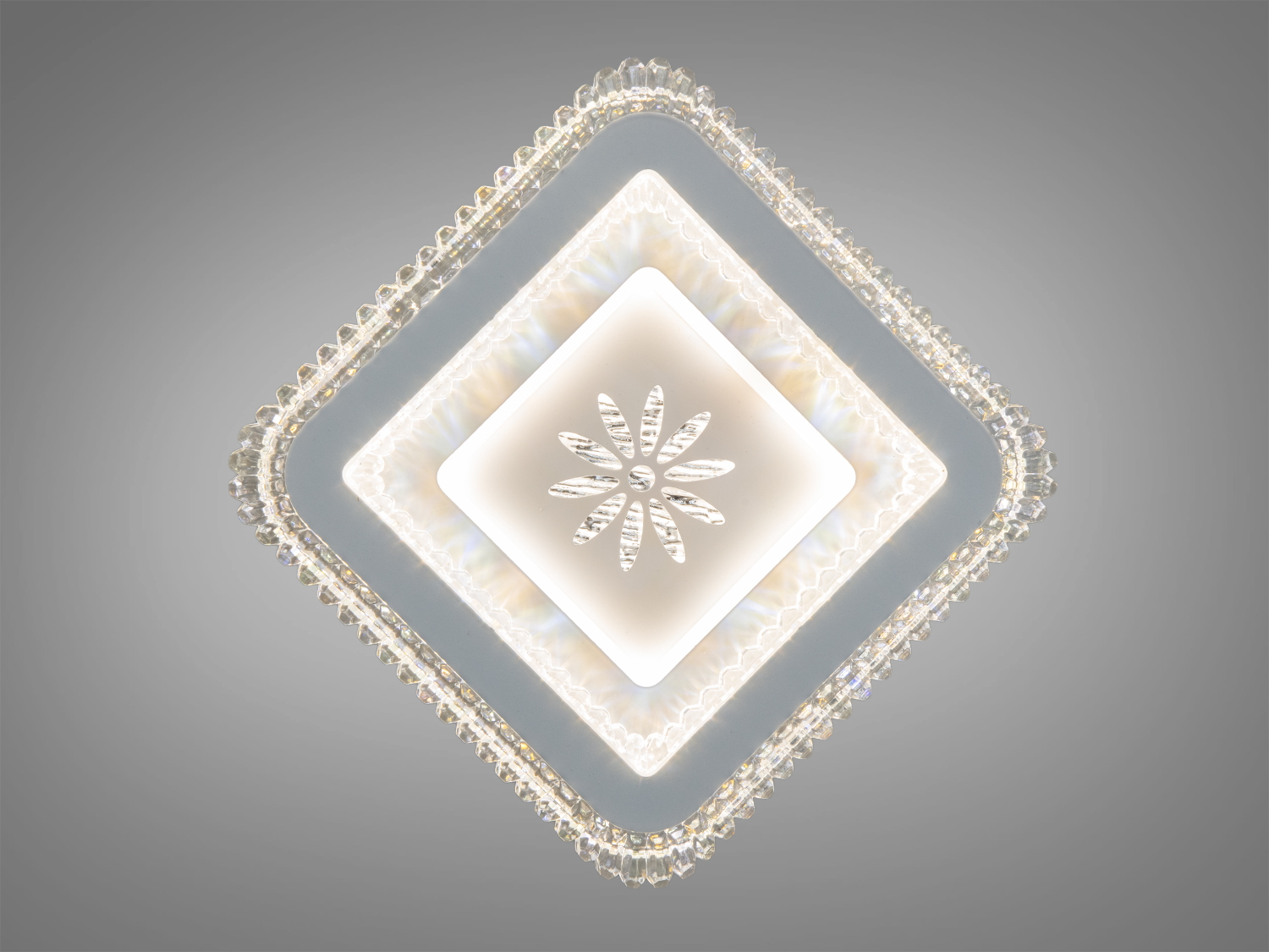 Сіра світлодіодна люстра 42 Вт для кімнат до 7 м² з акриловою окантовкою. Накладний монтаж, керування настінним вимикачем.