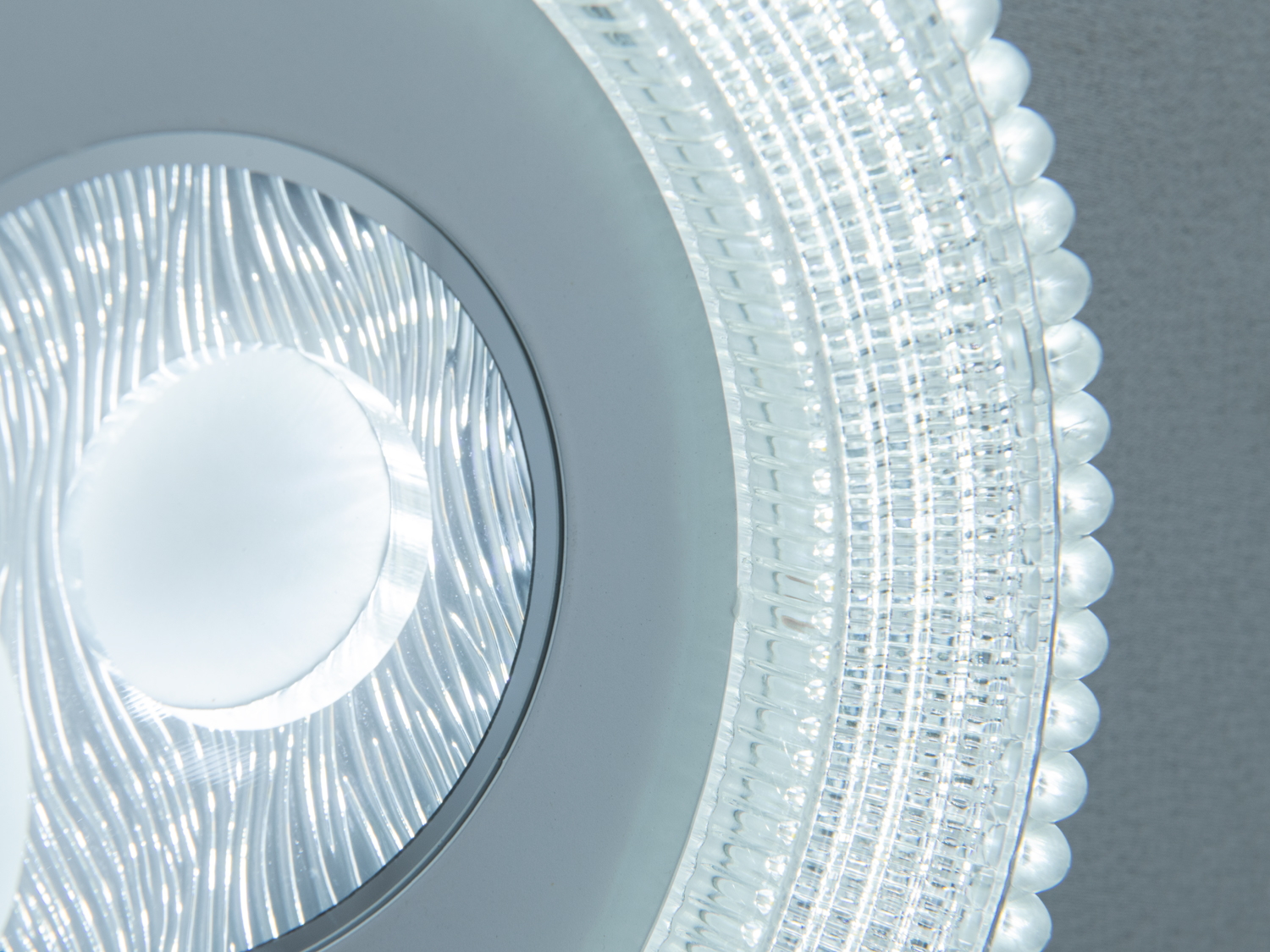 LED світильник-таблетка Diasha білий 27Вт