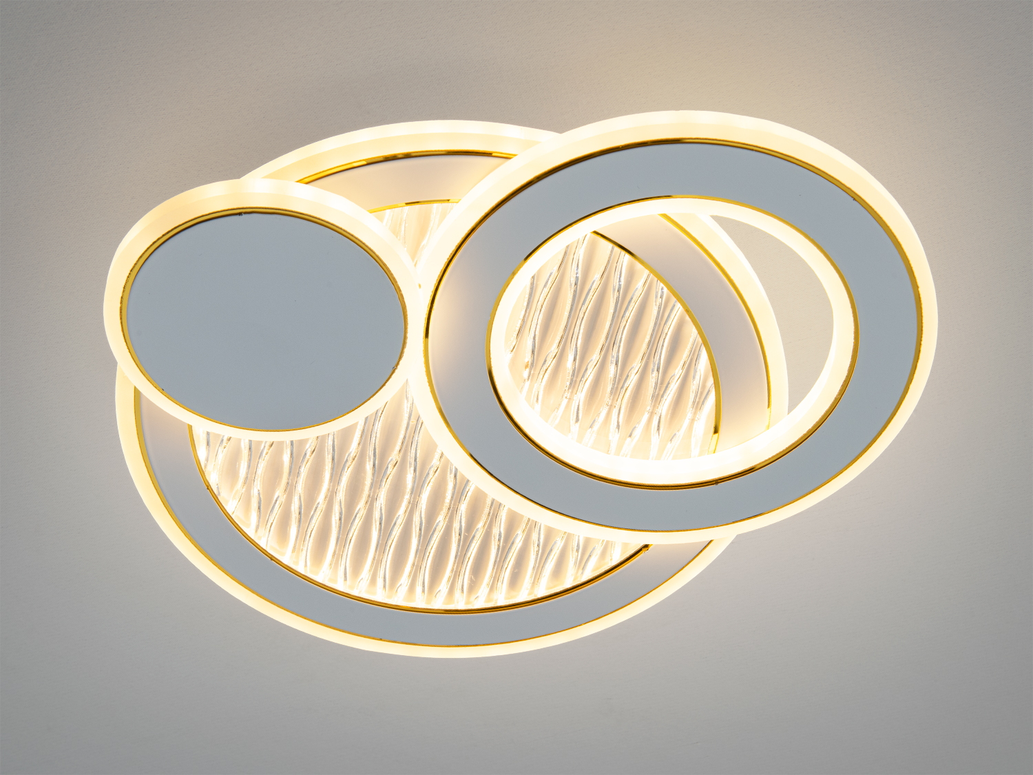 Стельова LED люстра Diasha, 56 Вт, біла, 3 модулі. Перемикання колірної температури через настінний вимикач. Підходить для кімнат до близько 10 м².