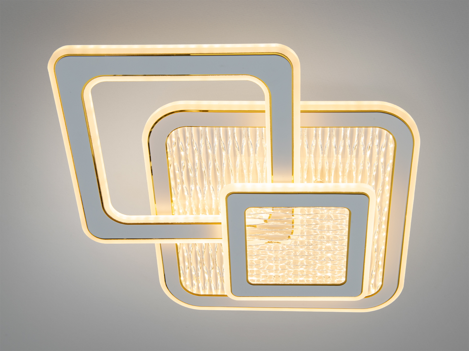 Світильник з інтегрованими LED-лампами, квадратна форма, білий колір. Призначений для стельового монтажу, підходить для сучасних інтер′єрів.