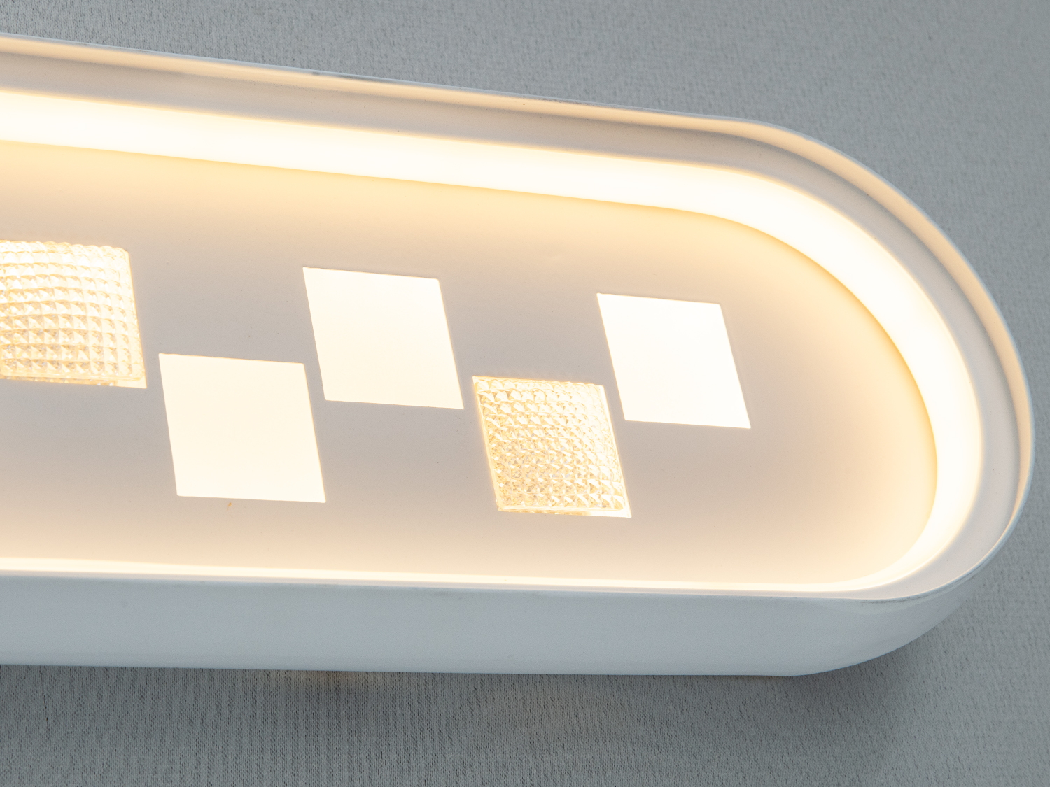 Світильник стельовий Diasha білий 58 Вт