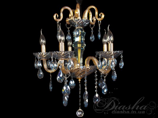 Классическая люстра