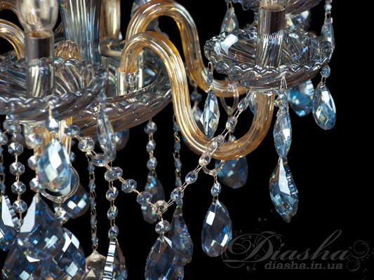 Классическая люстра