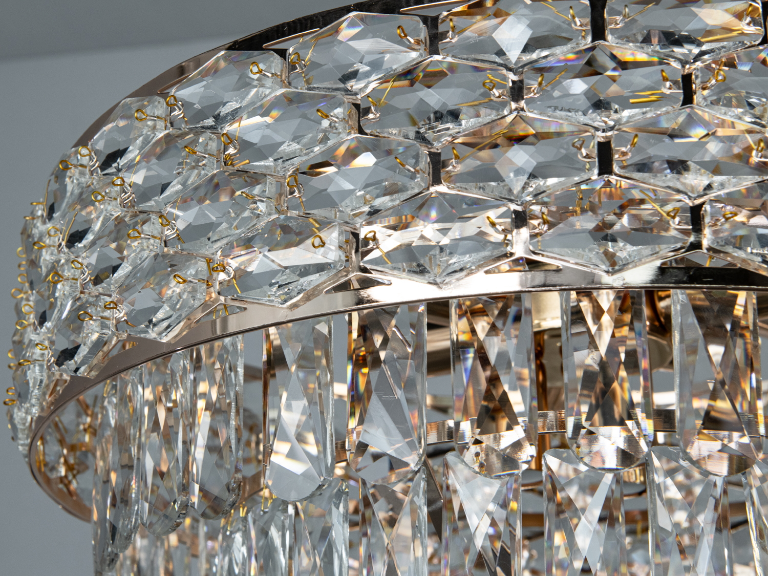 Кришталева люстра підвісна золото 9xE14