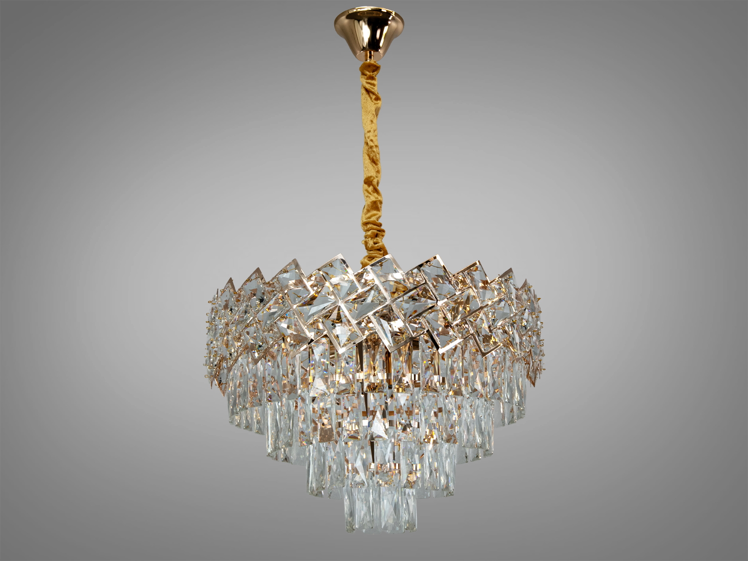 Люстра з багатоярусною конструкцією, кришталь та метал. Підходить для високих стель, додає елегантності інтер′єру.