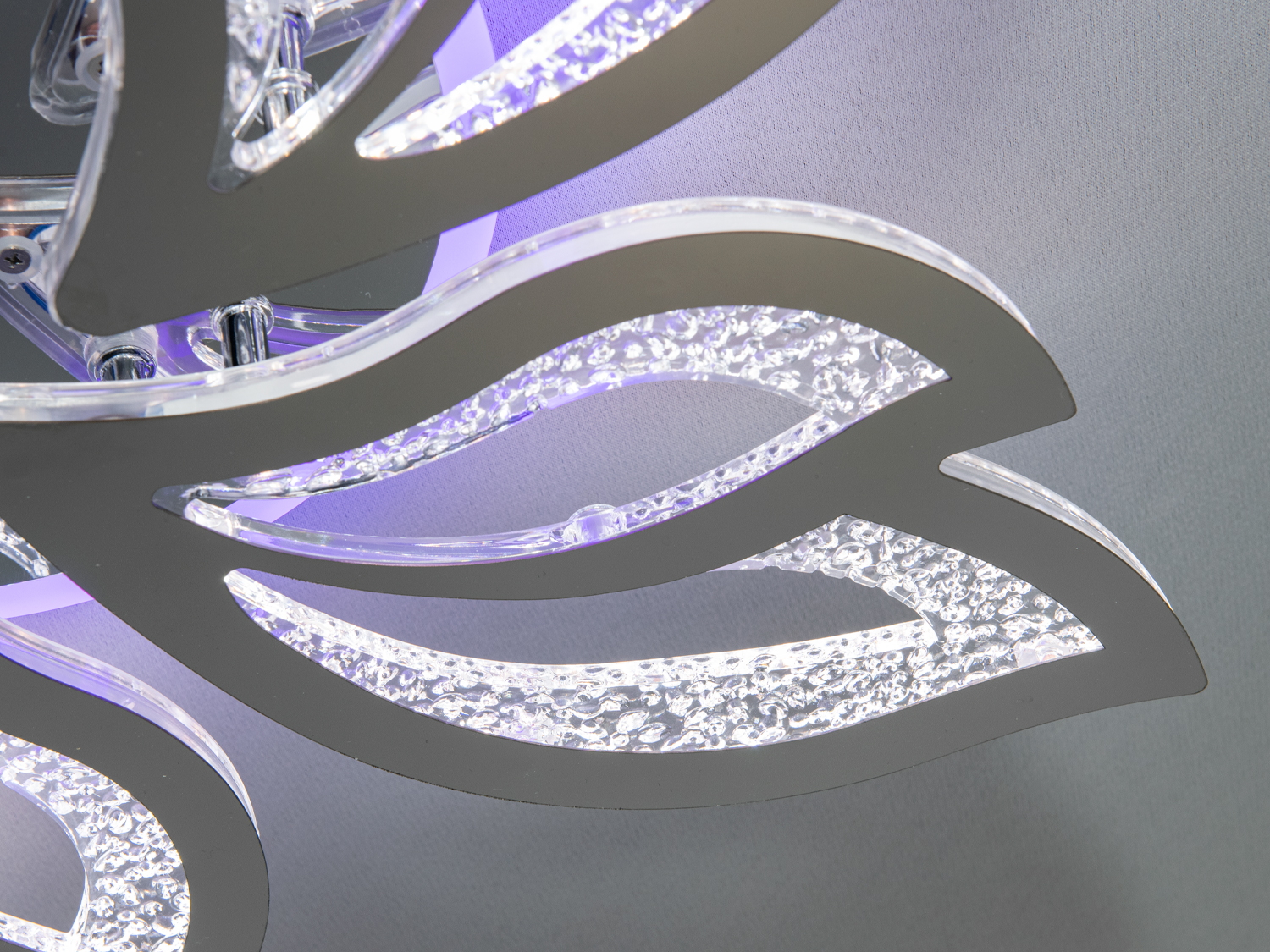 Чудова LED люстра в спальню з димером, колір хром, 80W