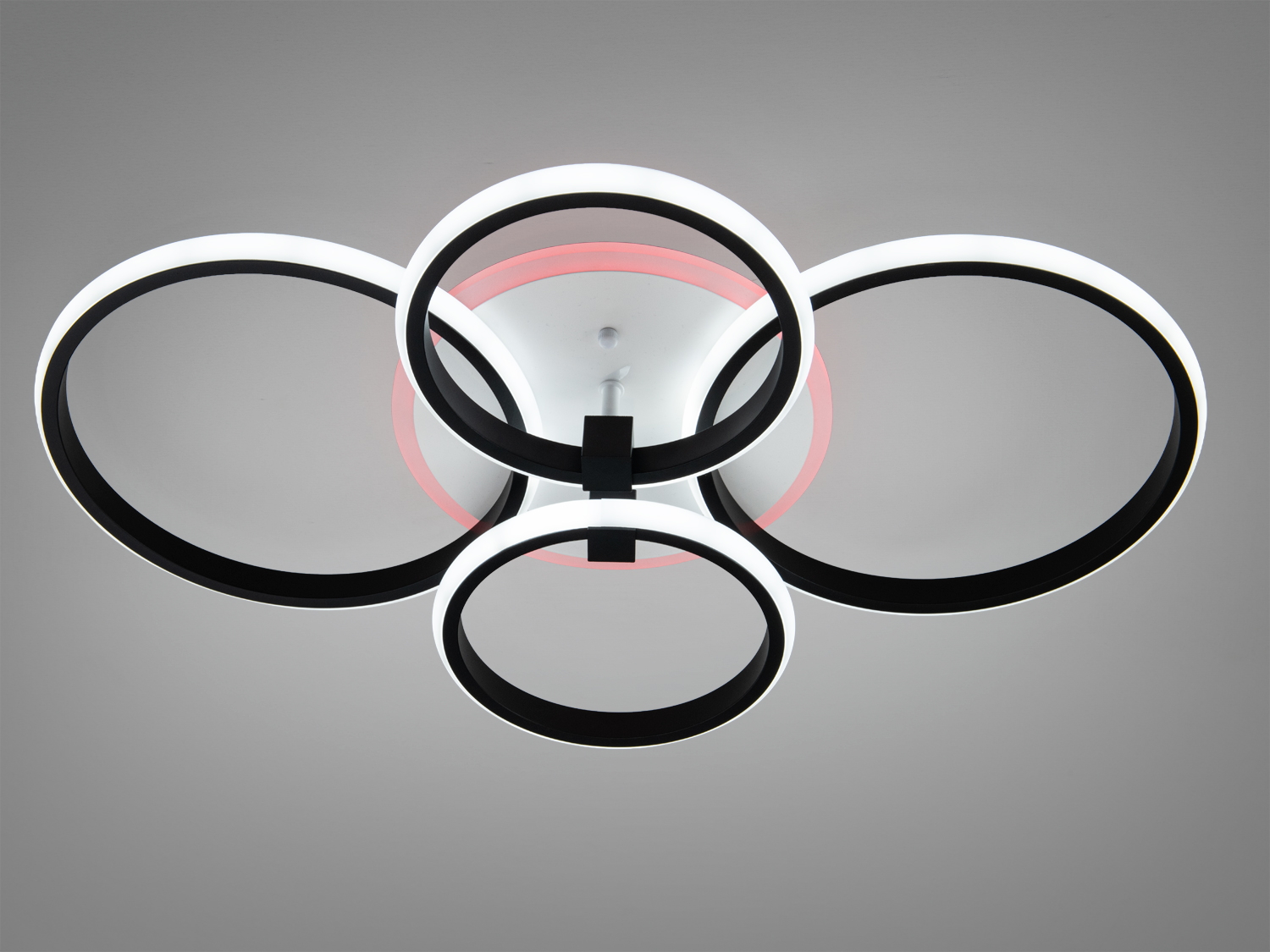 Стельовий світильник з чотирма LED-кільцями, червоне підсвічування. Ідеальний для мінімалістичного дизайну.