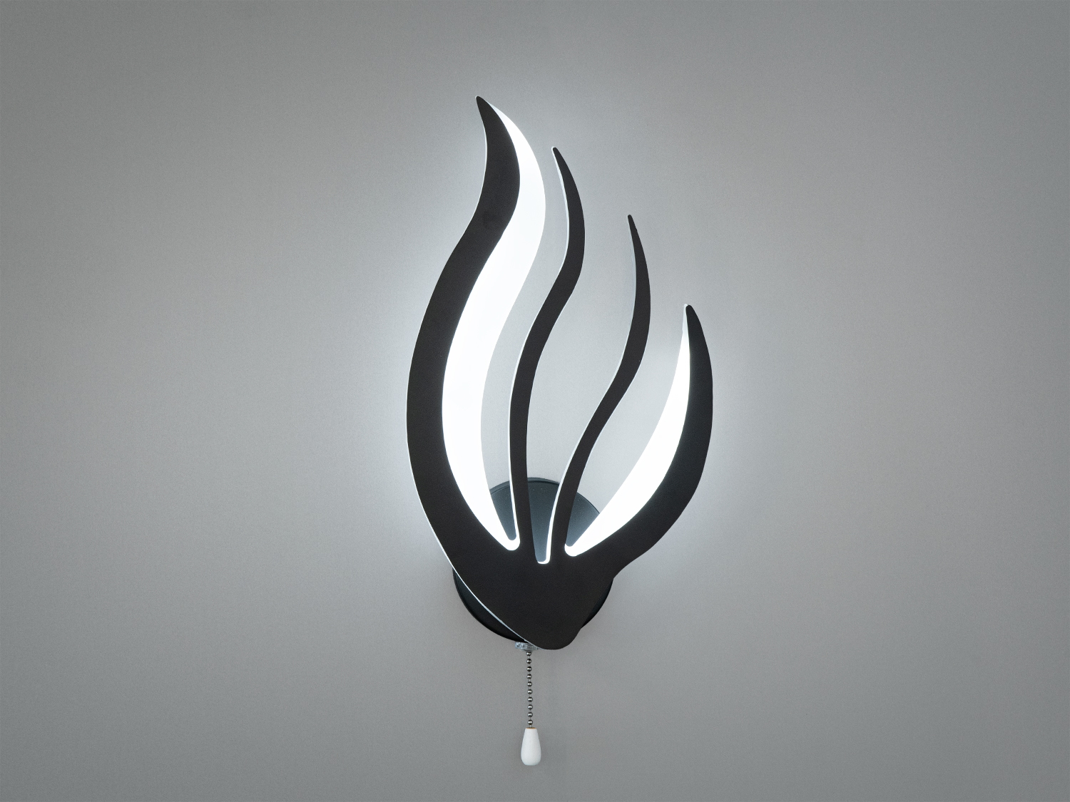 Настінне LED бра Diasha 16W у чорному кольорі з акриловим розсіювачем. Три режими світла 3200K/4100K/6000K та зручний шнурковий вимикач для локального освітлення.