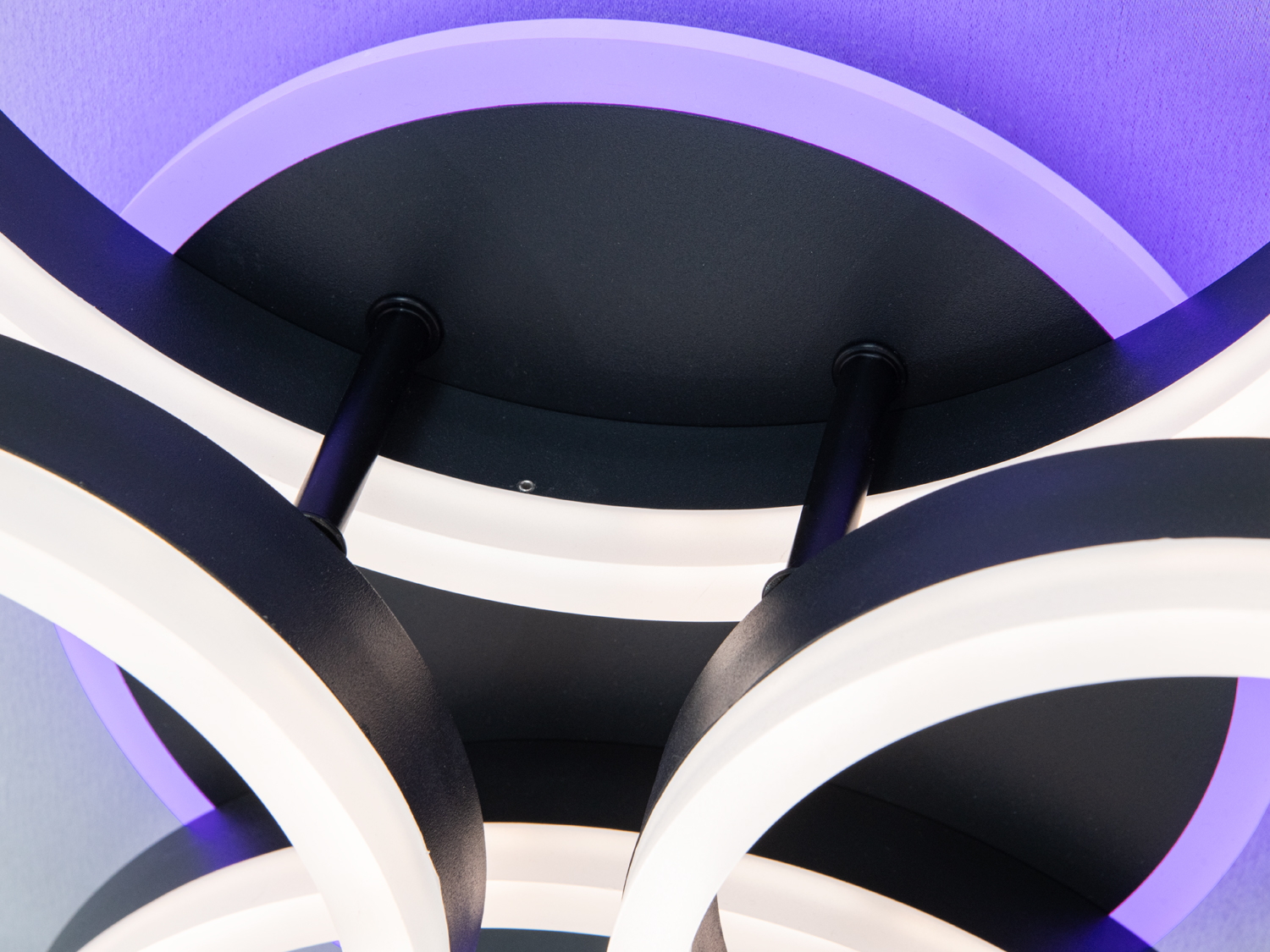 Люстра Diasha Rings чорна LED 4 кільця димер