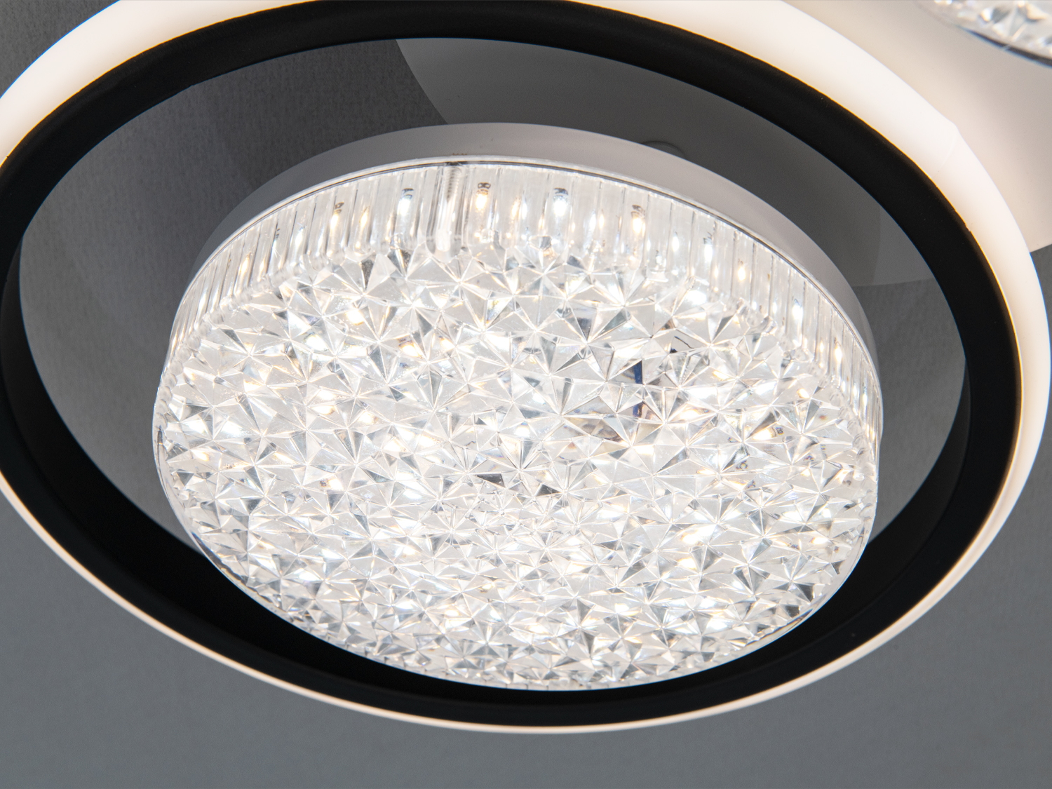 Люстра LED кільця біла чорна 58W димер 2+2