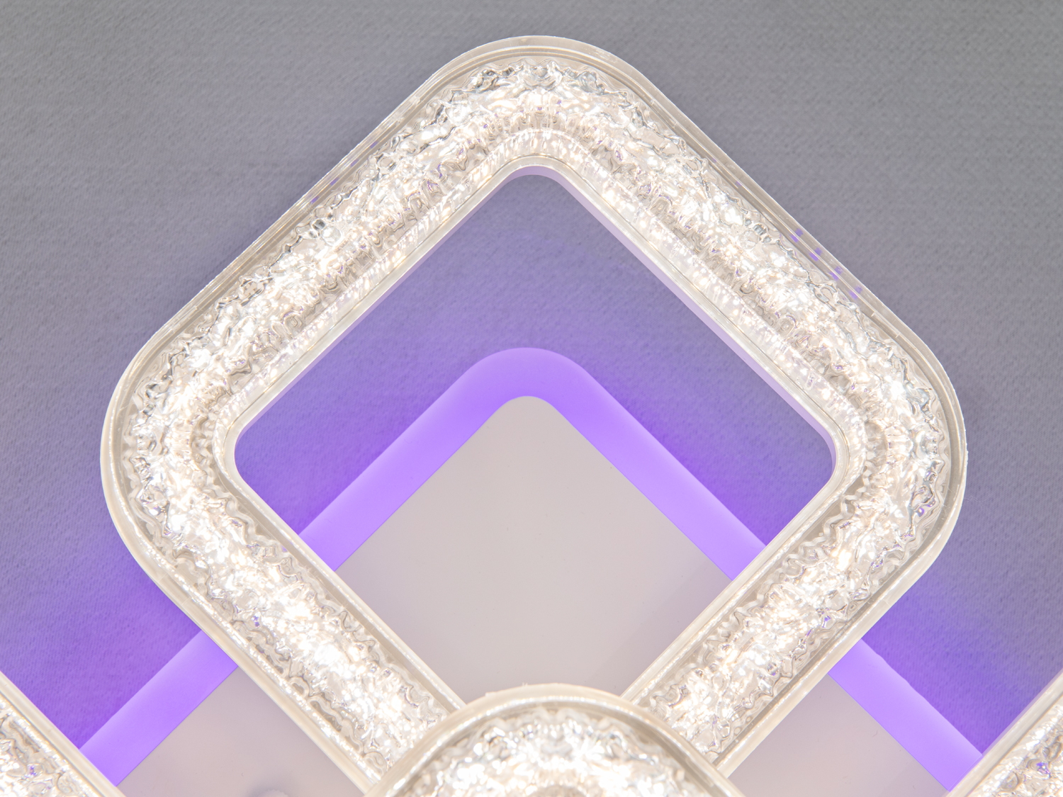 Стельова LED люстра біла 63 Вт пульт димер підсвітка