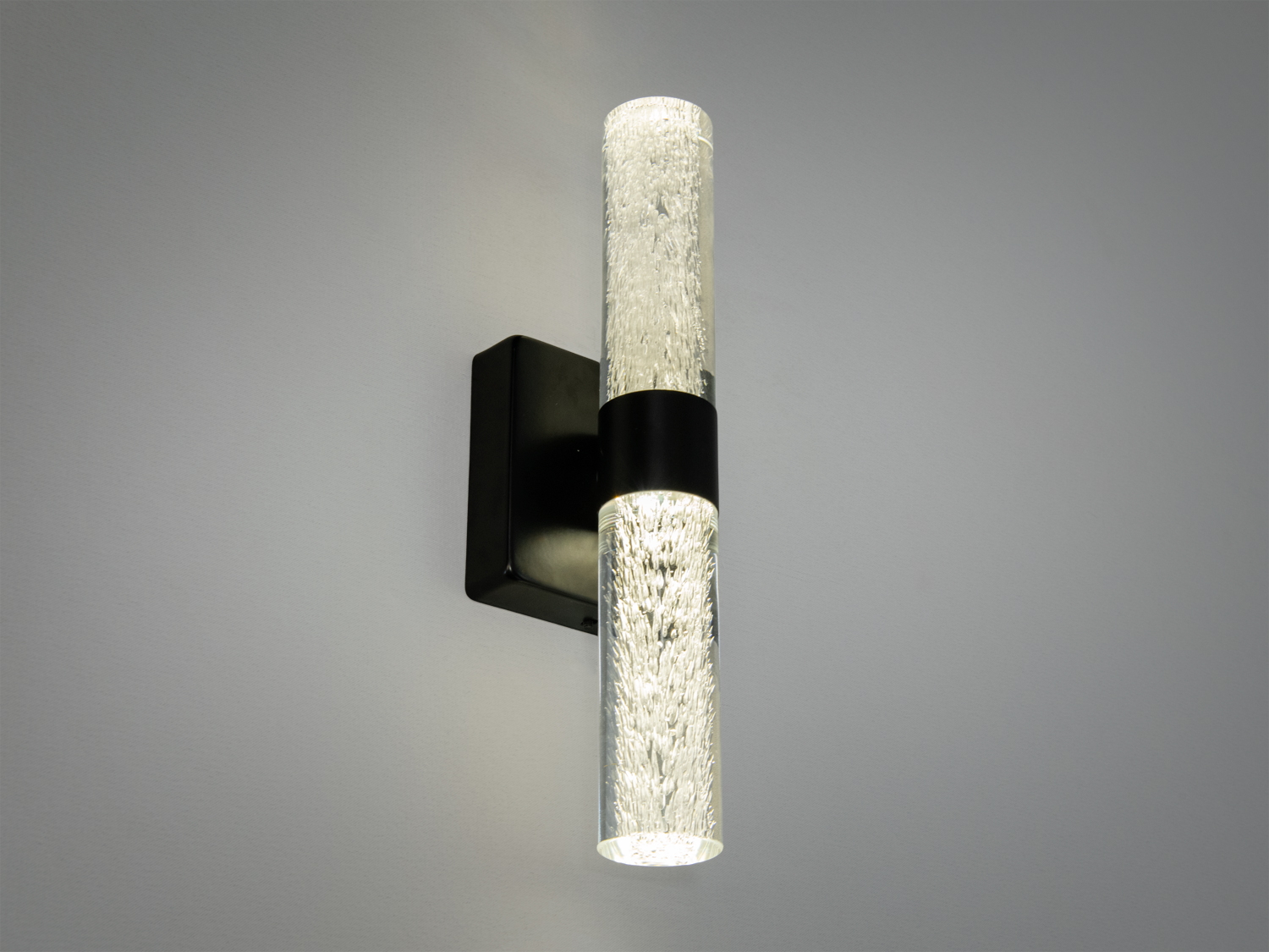 Чудове світлодіодне бра в кабінет, 6W. Декоративні світлодіодні бра виконують не лише функціональну, але й естетичну роль. Цей світильник додає кабінету стильного вигляду, роблячи його більш затишним.