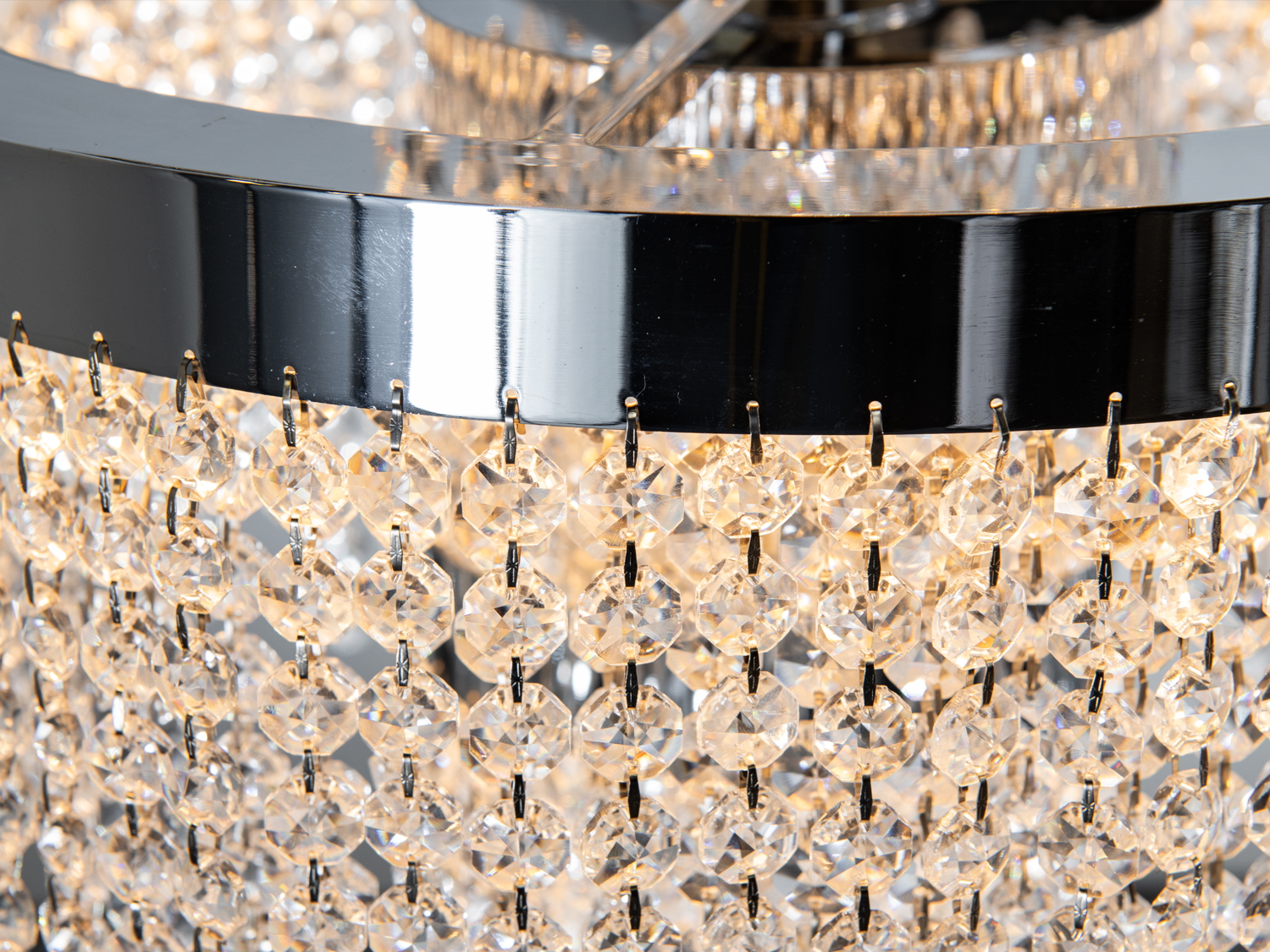 Люстра LED Diasha 376-400CH хром двохрівнева 70 Вт кришталь