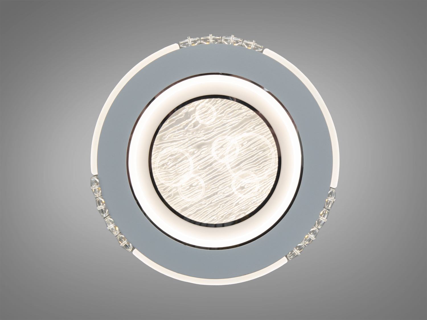 Світильник з візерунком на склі, оснащений світлодіодами, підходить для сучасного інтер′єру, забезпечує рівномірне освітлення.