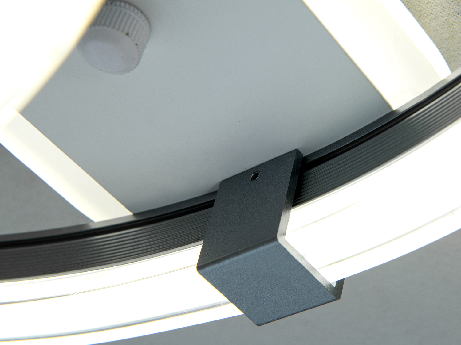 Світлодіодна люстра 2 кільця сіра 88Вт пульт 15м²