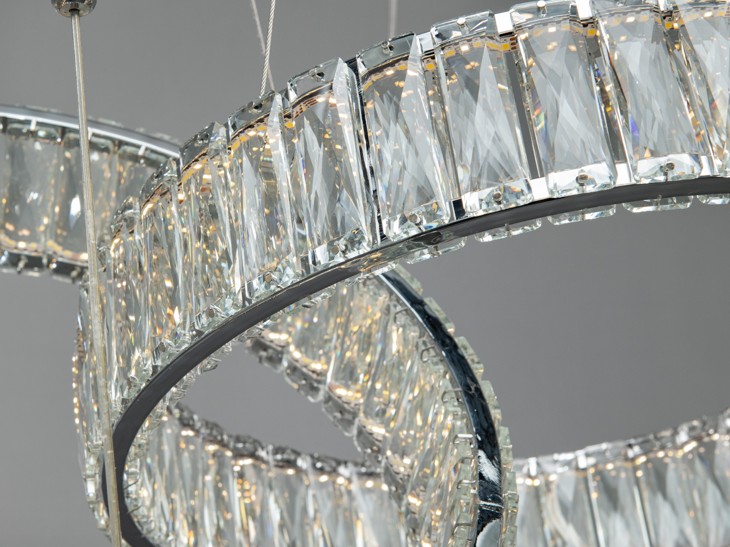 Люстра підвісна LED Diasha хром 3 кільця 140 Вт