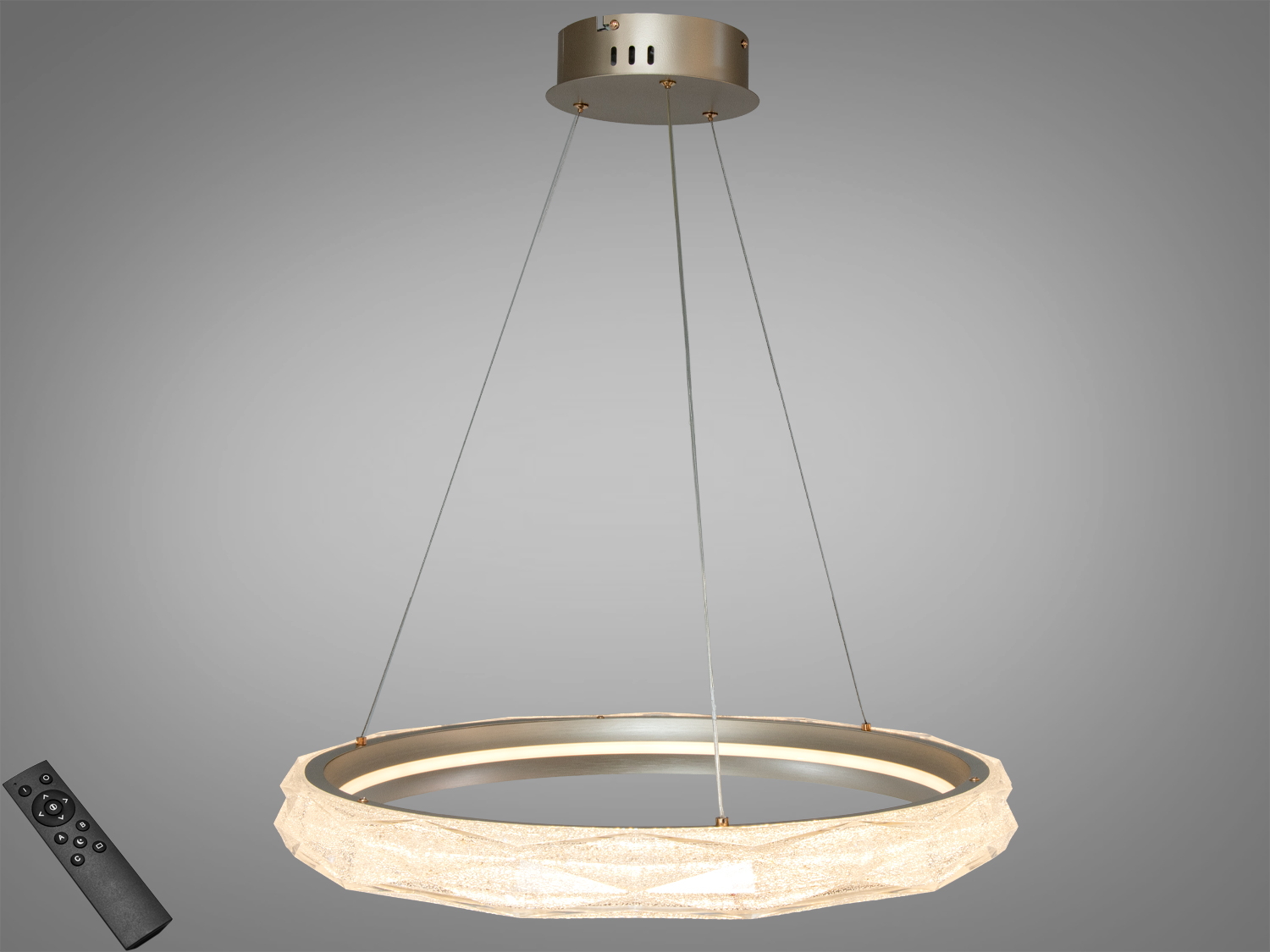 Підвісна LED-люстра 95 Вт у золоті з пультом. Рекомендована для кімнат до 16 м², регульований підвіс, металевий корпус та акриловий розсіювач.