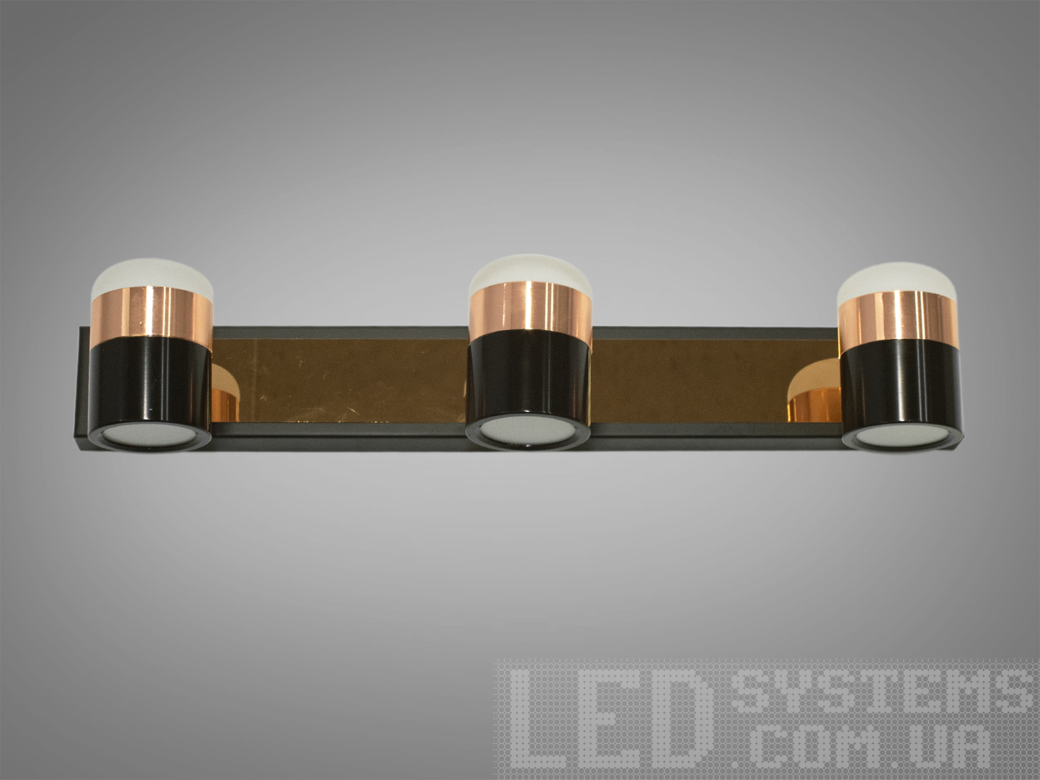 Настінна LED підсвітка 15W для дзеркал і картин у чорному з золотом. Перемикання колірної температури звичайним вимикачем, м’яке акцентне світло.