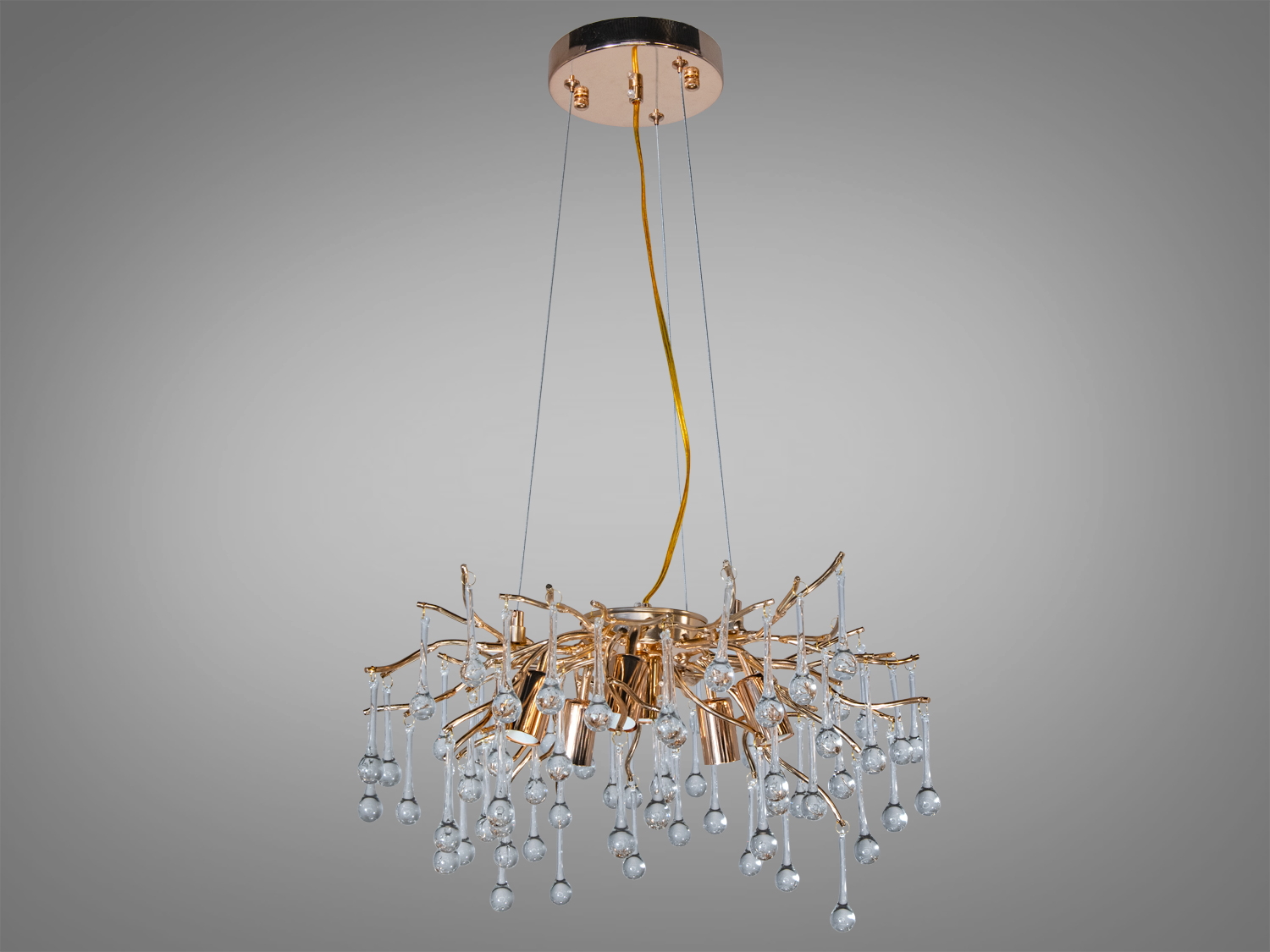 Сучасна люстра з гілками, що нагадують дерево, прикрашена скляними підвісками, підходить для високих стель.