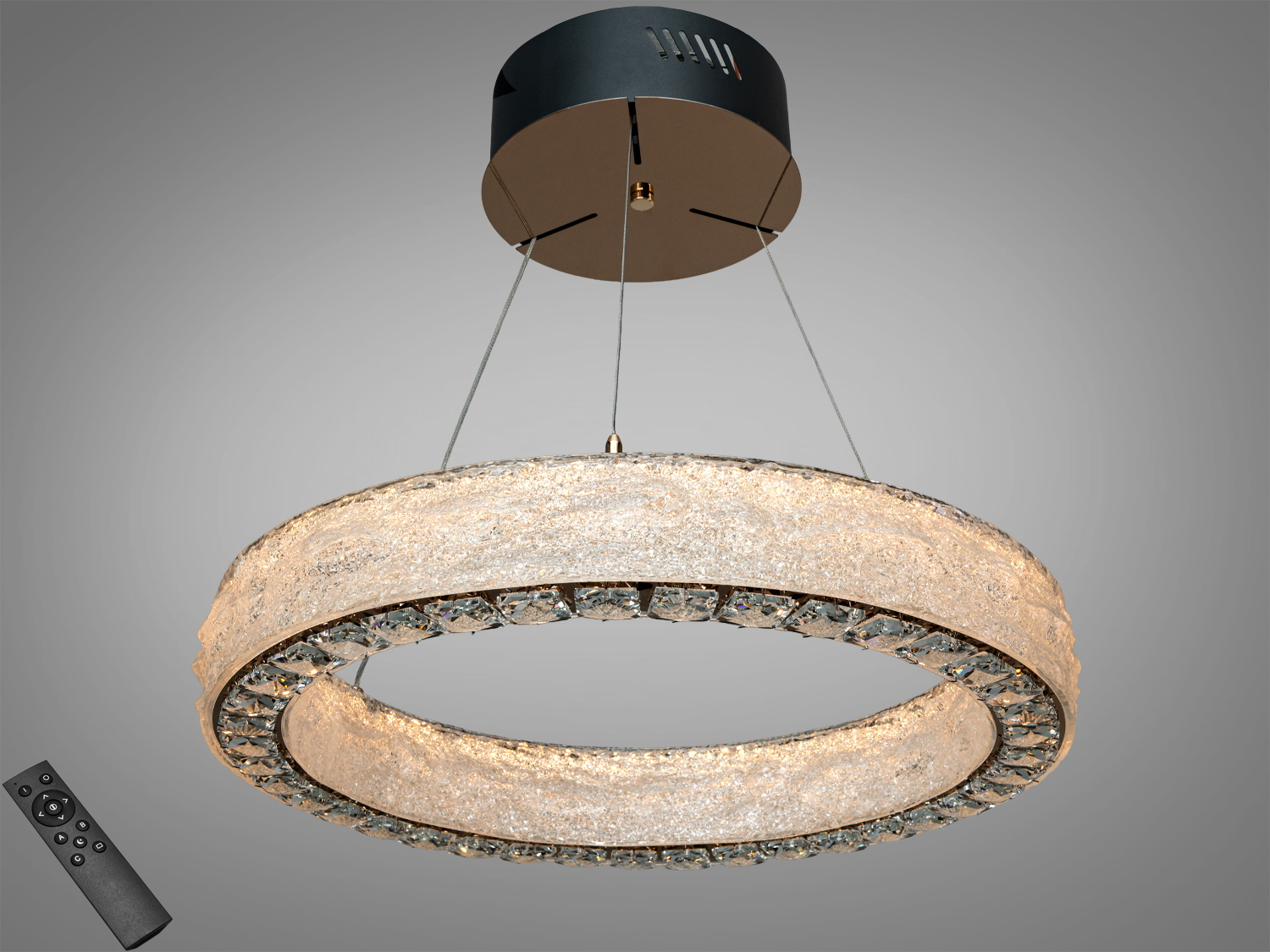 Кругла підвісна люстра з кришталевими елементами, оснащена дистанційним управлінням для регулювання яскравості світла.