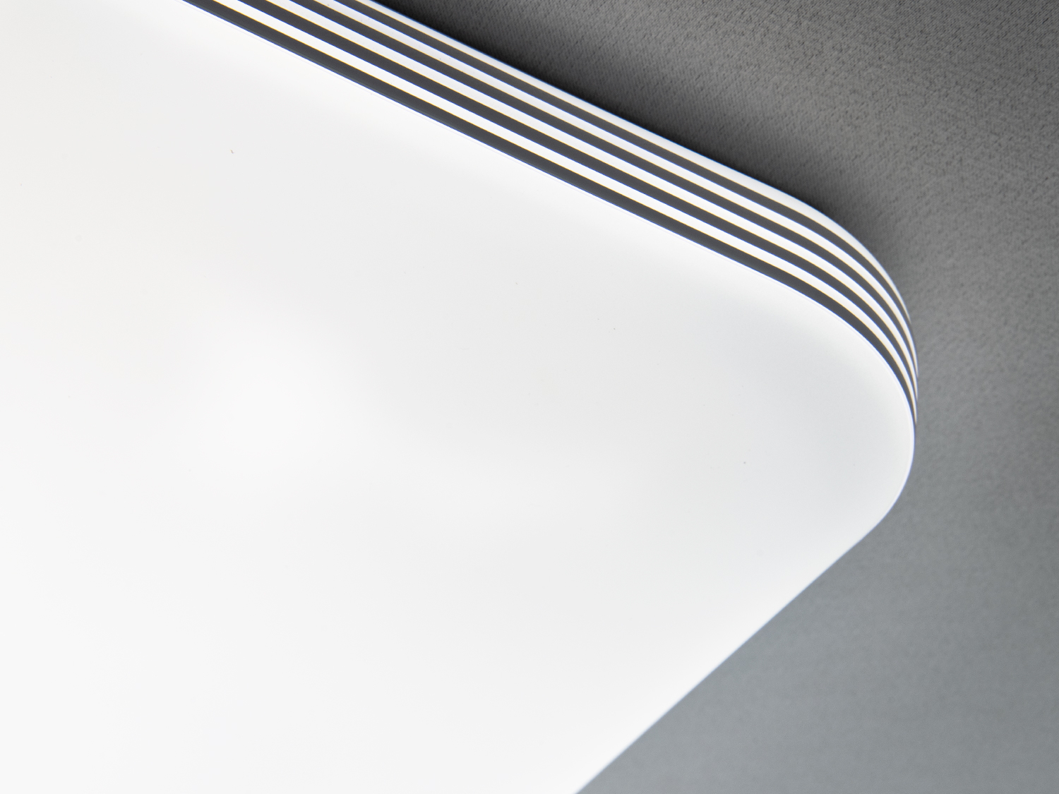 Світлодіодна стельова панель 94 Вт сірий 16 м²