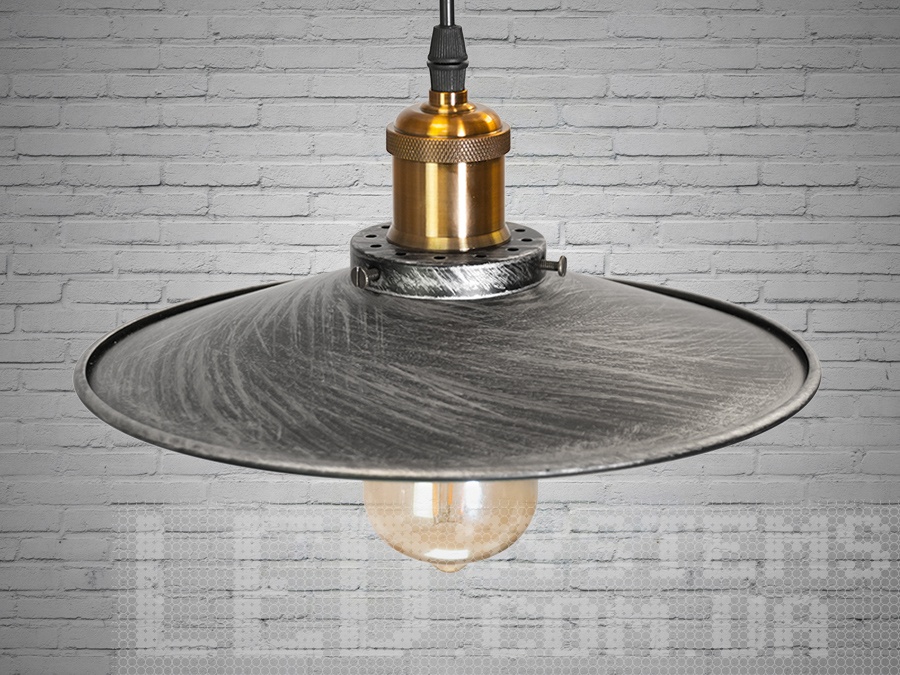 Світильник-підвіс в стилі лофт, який ідеально підходить під лампочку Едісона, об'єднує &nbsp;у собі вишуканість &nbsp;та &nbsp;індустріальний шарм. Його дизайн підкреслює автентичність та теплоту лампочки Едісона, створюючи унікальний елемент декору та освітлення.
ТМ &laquo;Діаша&raquo; пропонує спеціальні ціни для оптових покупців, тому зателефонуйте нам, щоб купити світильники та люстри гуртом.
Характеристики світильника:
Лампа Едісона як центральний елемент: Спеціально розроблений дизайн, що виділяє та підкреслює лампу Едісона як центральний елемент світильника. Застосування лампи Едісона з декоративними нитками або нестандартною формою додає виробу вишуканості та тепла. Лампочка Едісона надає приємне приглушене світло, створюючи тепло та затишну атмосферу в місці розташування світильника.
Матеріали з індустріальним виглядом: Використовуються металеві або чорні матеріали, що надають індустріальний шарм та вишуканість. Мінімалізм цього світильника підкреслить вашу індивідуальність і відчуття стилю. Металеві елементи можуть мати сліди старіння, підряпини чи інші недоліки, що є характерними для стилю лофт та надають світильнику виразний вигляд.
Лофтовий дизайн: З підвісом у вигляді ланцюга чи троса, грубими металевими деталями та відкритим дизайном, що додає стиль лофту. Стиль &laquo;Лофт&raquo; зараз дуже популярний, його люблять як творчі особистості, так і вельми практичні люди, які віддають перевагу комфорту і простоті в інтер'єрі. Світильники в стилі &laquo;лофт&raquo; ідеально впишуться в сучасні будинки, квартири, кафе, арт-простори, коворкінги, квеструми.
Підвісний світильник ідеально поєднується з іншими індустріальними деталями, такими як відкриті труби, цегла або металеві стільниці.
Можливість регулювання висоти: Дозволяє легко адаптувати світильник до різних просторових умов.
Сфери використання:
Ресторани та кафе: Створює тепло та затишне освітлення, ідеально підходить для створення атмосфери в зонах обіду або бару.
Житлові приміщення: Виглядає чудово у вітальнях, кухнях чи спальнях, додаючи індустріальний акцент до інтер'єру.
Магазини та виставкові зони: Створює стильний вигляд для приміщень, де важливий дизайн та видиму привабливість. Вигідно підкреслює стильні товари або предмети мистецтва, надаючи їм індивідуальний вигляд.
Фото- та відеостудії: Забезпечує освітлення з характером для створення унікальних фото чи відеоматеріалів.
Цей світильник-підвіс у стилі лофт з лампочкою Едісона створює особливу атмосферу, де тепло та стиль індустріального дизайну взаємодіють, надаючи приміщенню унікальний і вишуканий вигляд.
Лампа в комплект не входить.