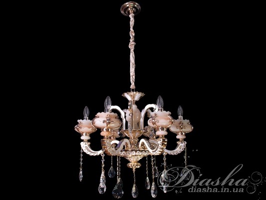 Класична кришталева люстра