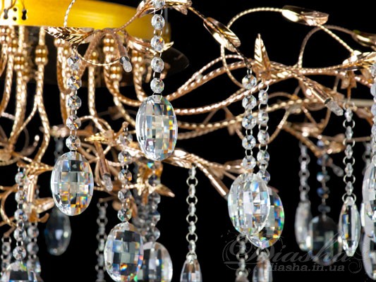 
Галогенова люстра 