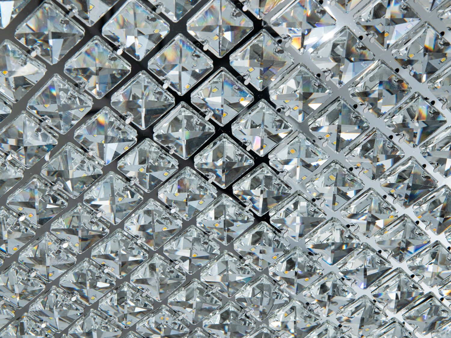 Люстра стельова Diasha кришталева LED хром 82W