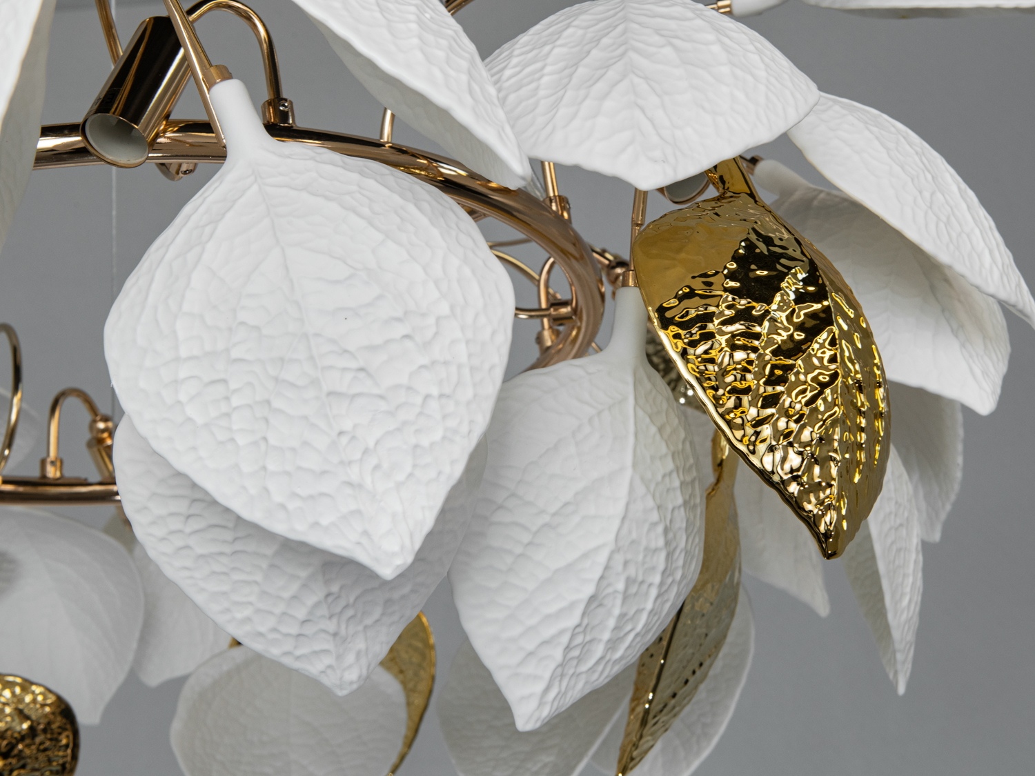 Підвісна люстра Diasha золото 8 ламп кераміка