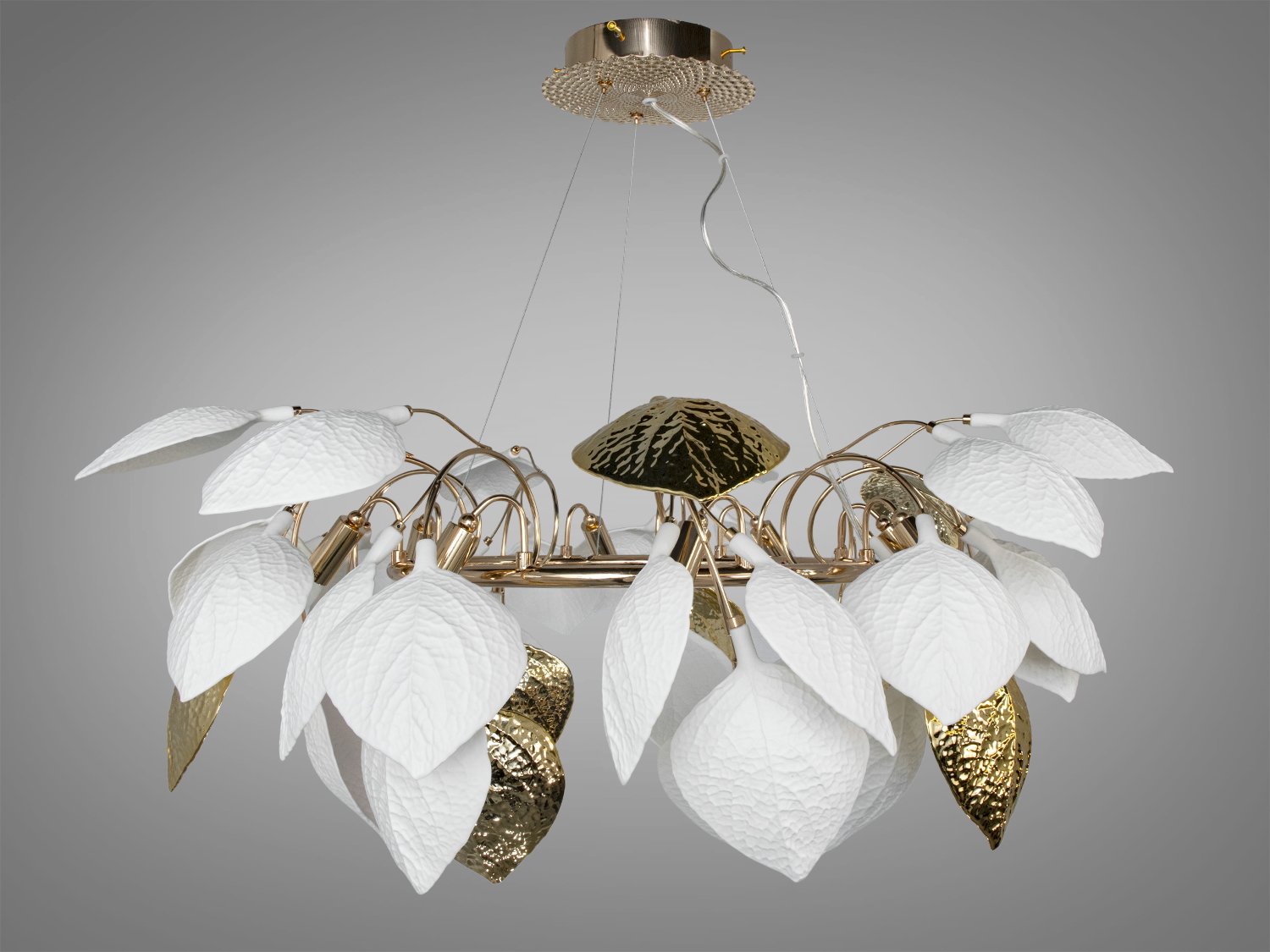 Підвісна люстра Diasha: золото, 8xE14, керамічні листки, діаметр близько 65 см. Підходить для кімнат до 15 м². Лампи не входять до комплекту.