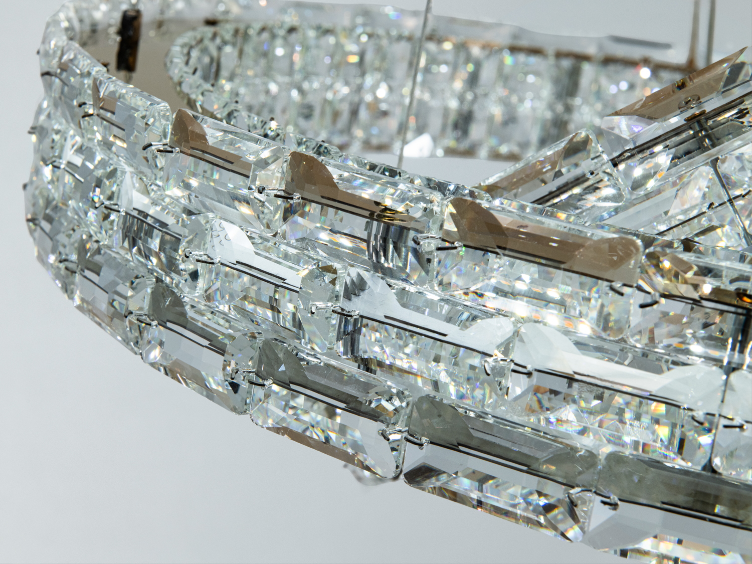 Підвісна люстра Diasha золото 54Вт пульт 2 кільця