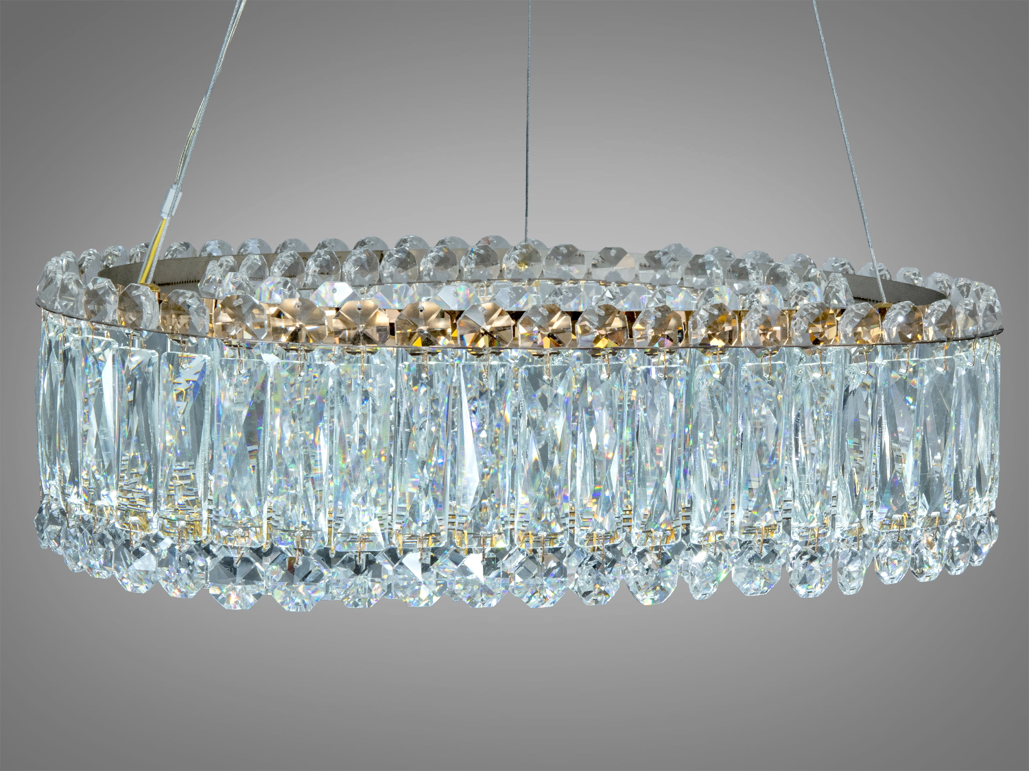 Люстра LED підвісна золото 46 Вт овальна з ПДУ