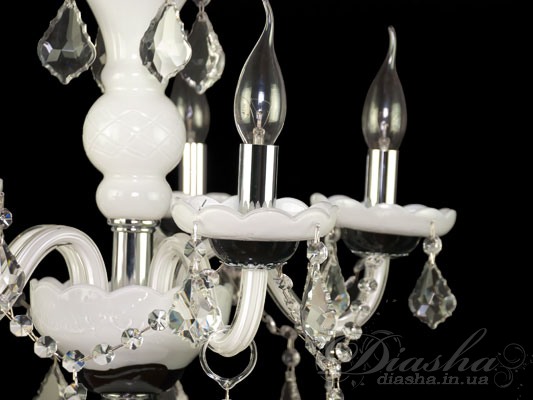 Классическая люстра