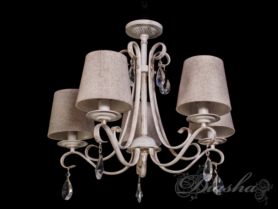 Люстра в стилі