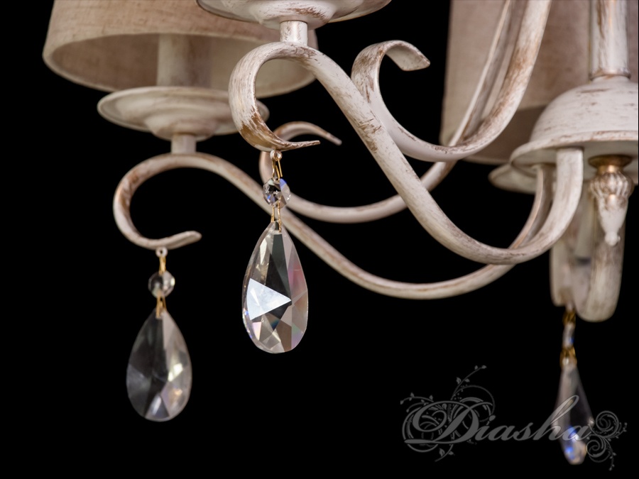 Люстра в стилі 