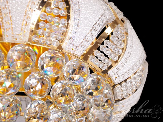 Кришталева люстра зі світлодіодним підсвічуванням