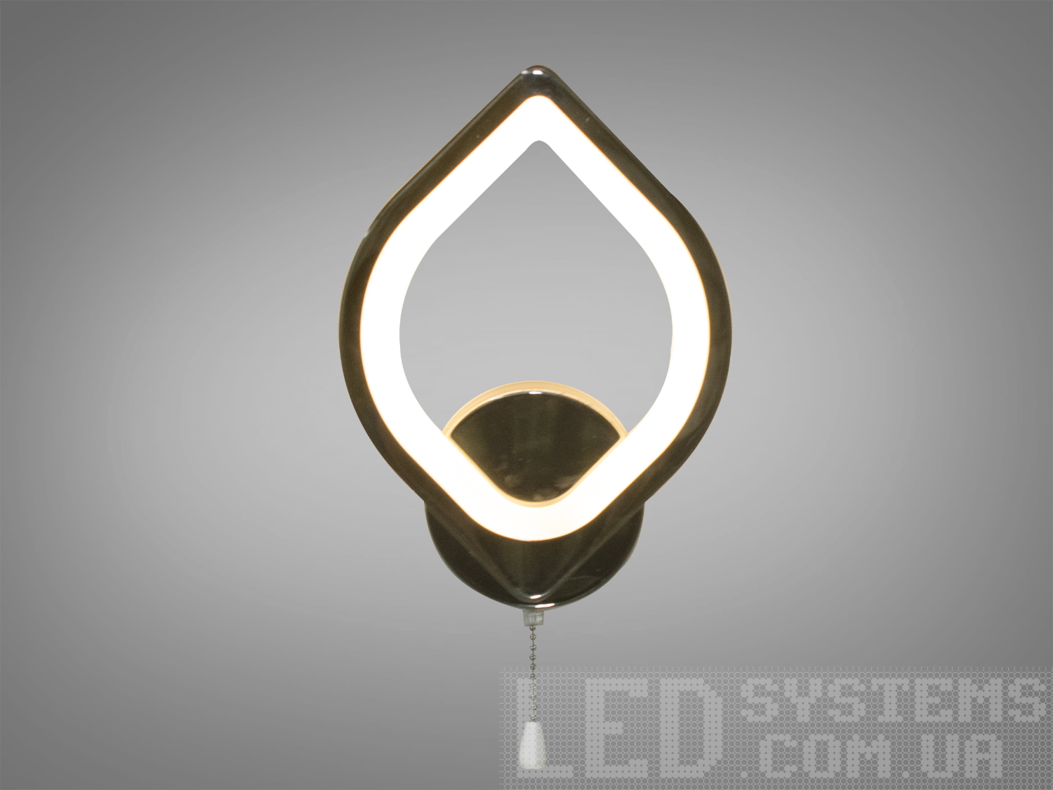 Зустрічайте хітову модель світильника лед в чорно хромовоному кольорі.
LED бра приліжкове від ТМ 