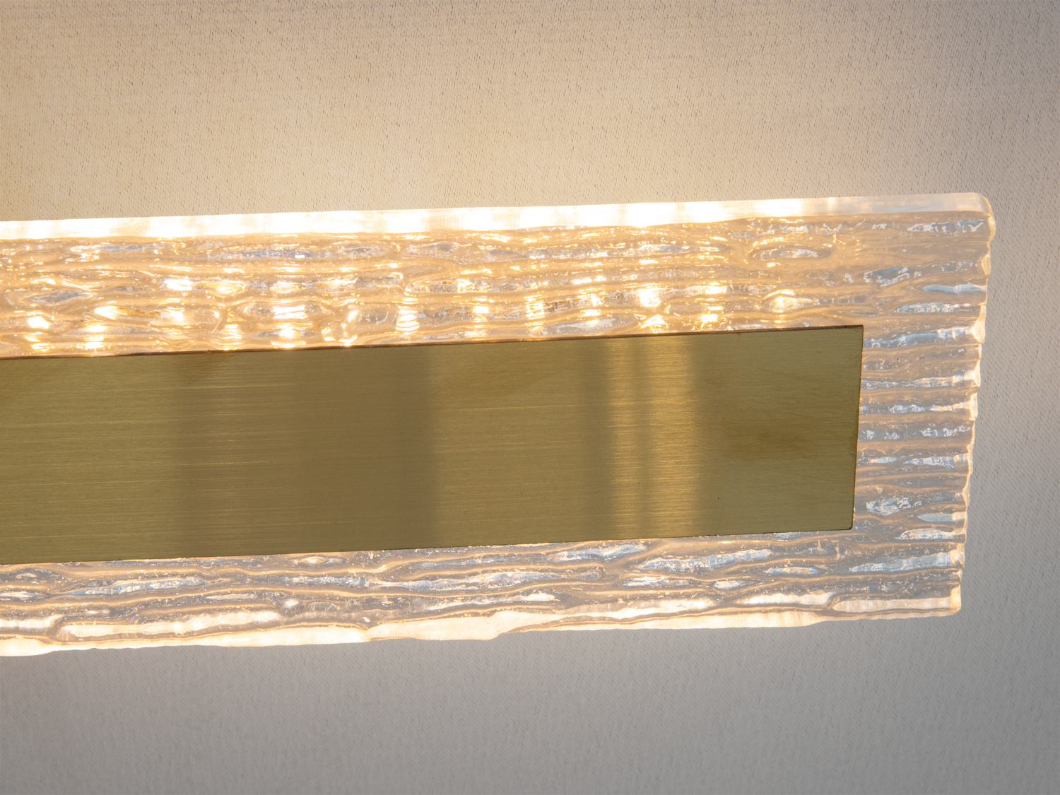 Настінне LED бра бронза 28 Вт текстурований акрил