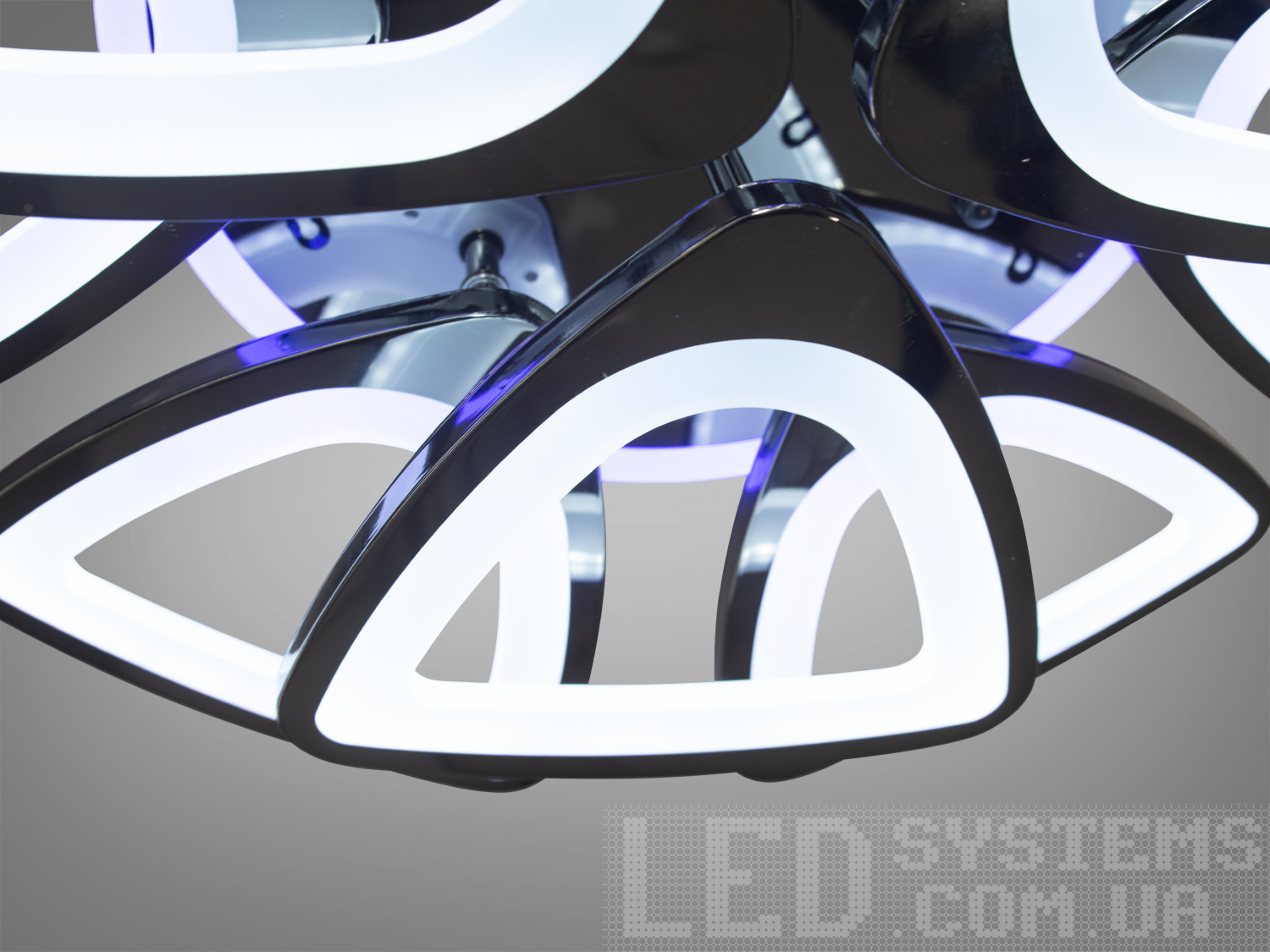 Стельова люстра з диммером і LED підсвічуванням, колір чорний хром, 165W