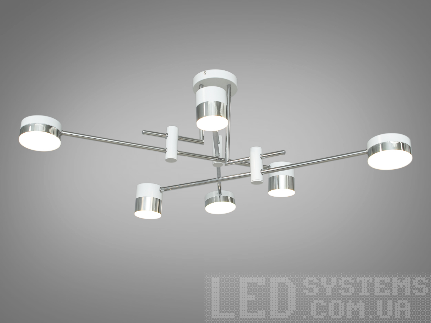 Багато світла не буває? Ой, як буває. Яскраве світло має бути тільки там, де воно дійсно потрібне, а решта має висвітлюватися легким заповнюючим світлом. Погодьтеся затишний бар заповнений від підлоги до стелі яскравим світлом, що сліпить, стає придорожньою закусочною. І навпаки інтер'єр у напівтемряві, з ефектно підсвіченими столиками і, наприклад, барною стійкою створюють затишок і відчуття усамітнення. При цьому яскраво освітлені страви виглядають апетитніше. Саме для створення приємного заповнювального освітлення ми пропонуємо використовувати ці світильники. Чи то ресторан з розвішаними над столиками підвісами, чи квартира із сучасним інтер'єром та розкиданими по стелі світильниками, ви і ваші гості будуть завжди у захваті від світла наших LED-люстр.