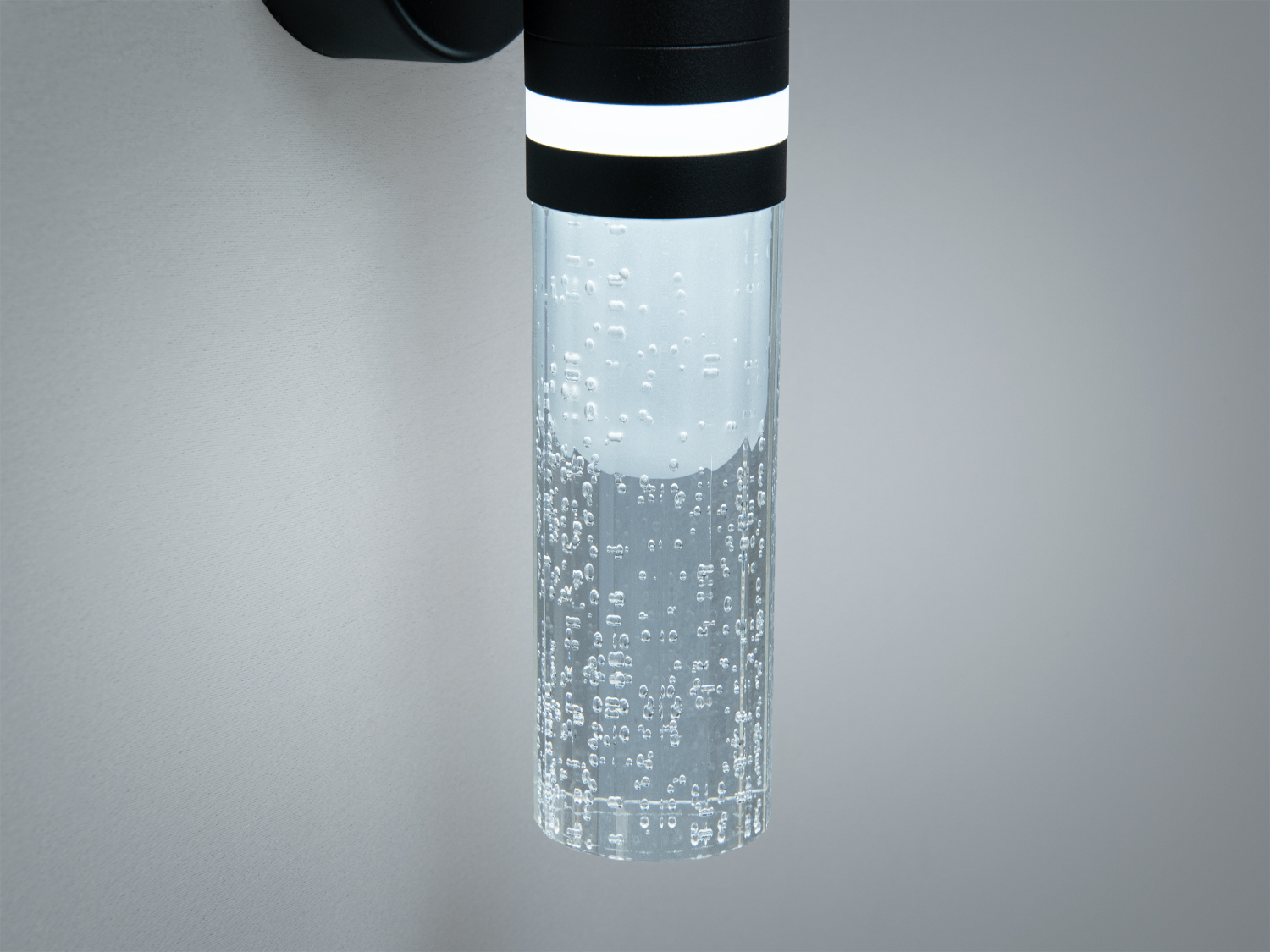 Настінний світильник LED чорний акриловий циліндр 6 Вт три режими