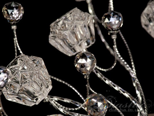 Галогенова люстра зі світлодіодною підсвіткою