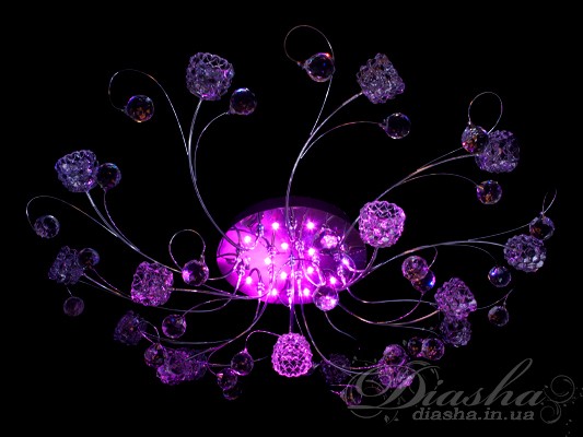 Ефектна галогенна люстра