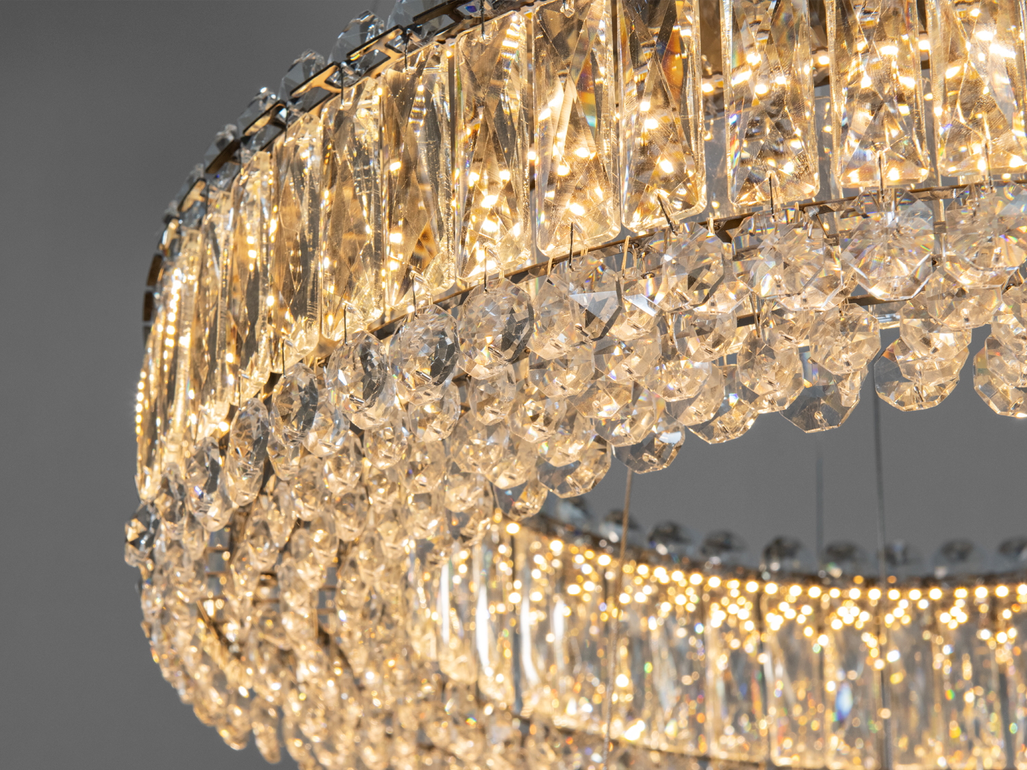 Підвісна кришталева світлодіодна люстра 85Вт хром