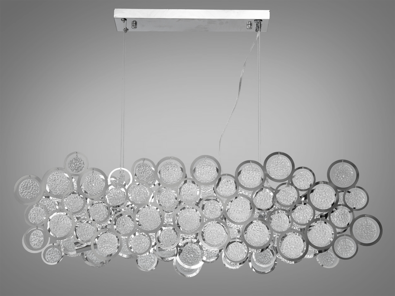 Підвісна люстра з круглими скляними елементами типу Артишок витягнутої форми, 8 ламп. Люстра додасть свіжості та лаконічності сучасному інтер`єру, де цінується функціональність і мінімалізм.