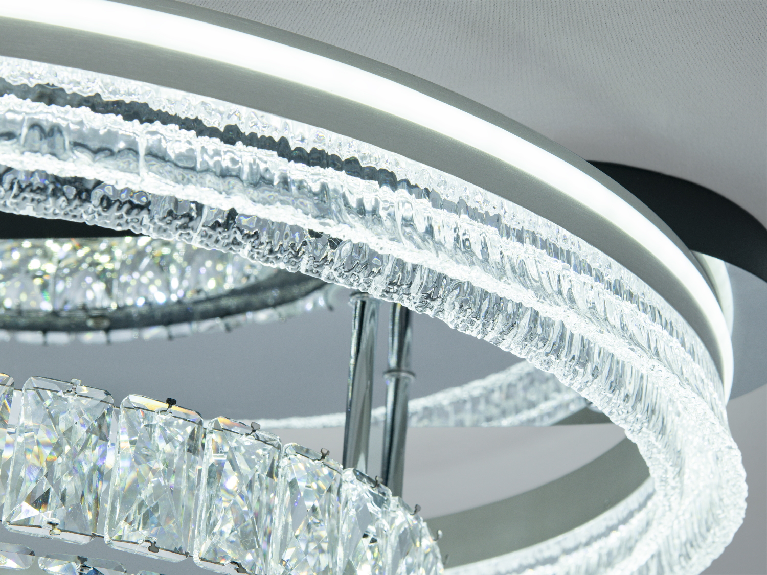 Стельова LED люстра хром 120 Вт кришталь пульт