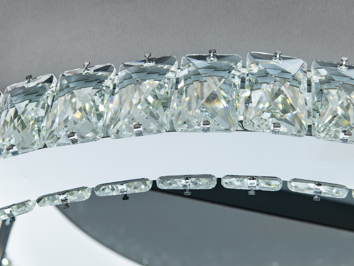 Стельова люстра LED Diasha хром 195W до 33 м²