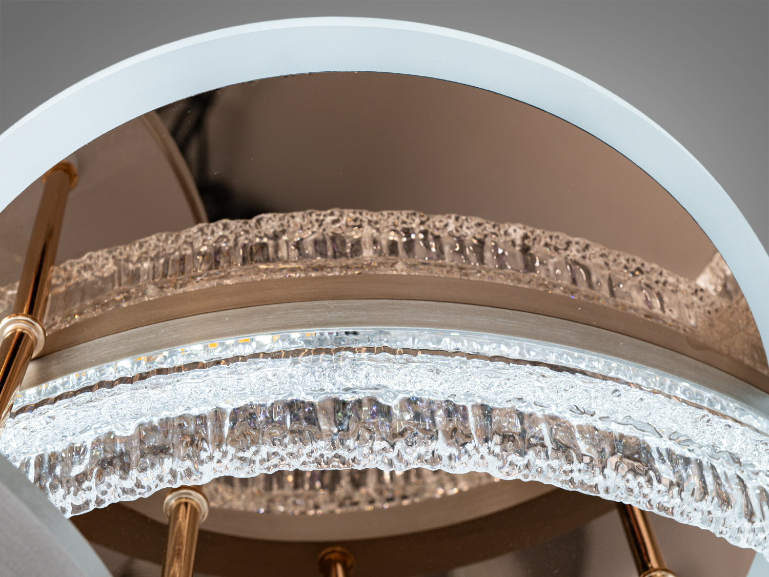 Стельова LED люстра золото 95W пульт 3 кільця 3 режими