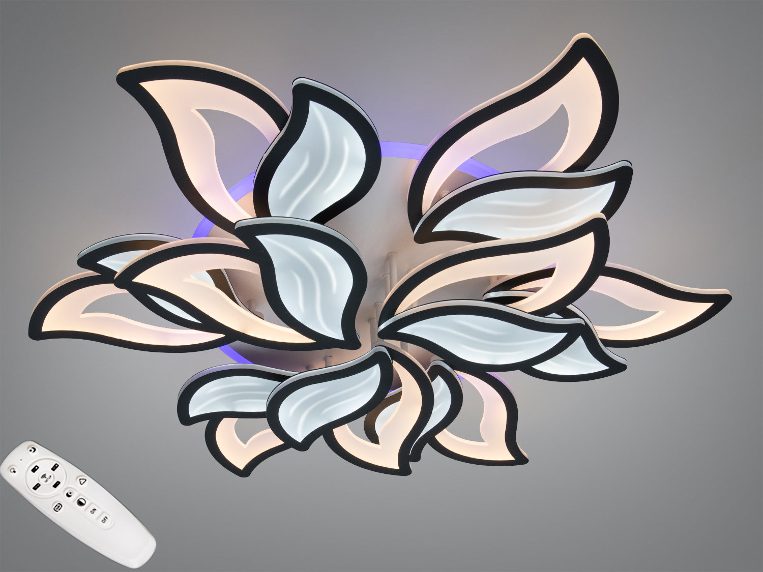 Чорна LED-люстра у формі пелюсток: 220 Вт, 8 модулів (6+2), пульт, димер і три відтінки білого. Підійде для освітлення площі до ~37 м².